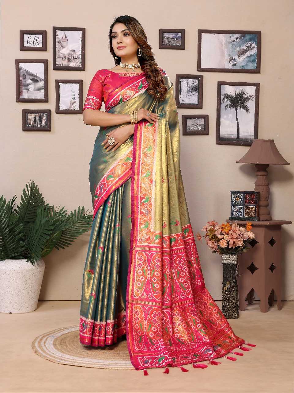 Ynf Banarasi Soft Silk RIN144 Surekha Silk Sarees Wedding Collections Festive Collections Wholesale Banarasi Silk Sarees Patola Sarees Designer Silk Sarees Manufacturer
