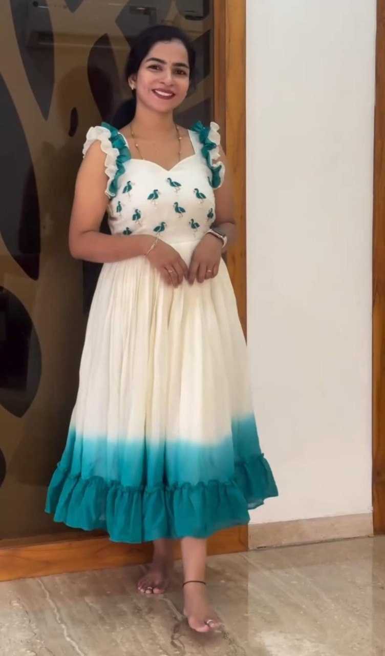 Ynf Cotton KESH505 356 Gowns Wholesale Printed Gowns Fancy Gowns Long Gowns Manufacturer