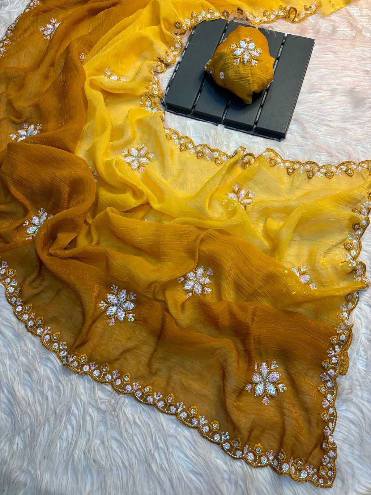 Ynf Crunchi RIN199 Peding Sarees Wedding Collections Festive Collections Wholesale Fancy Sarees Sequence Sarees Hand Work Sarees Manufacturer