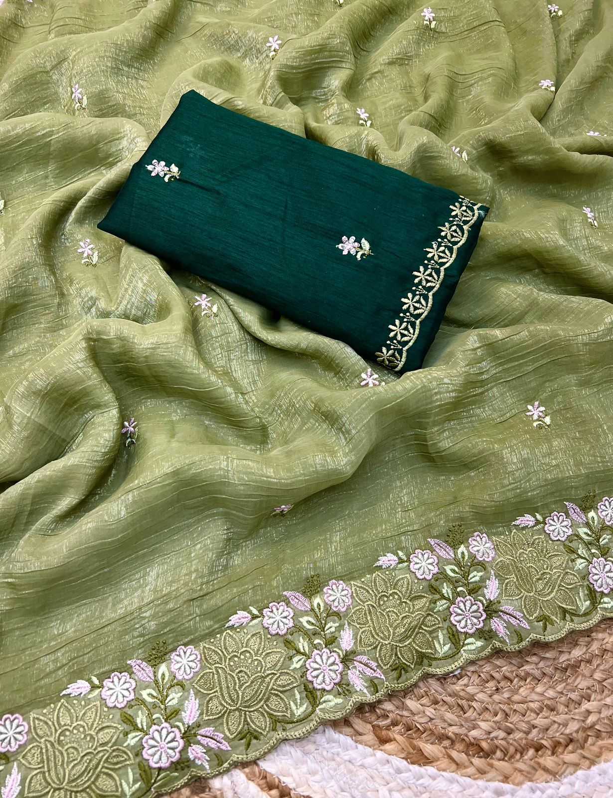 Ynf Crush Silk RIN198 Arrivals Silk Sarees Festive Collections Wholesale Designer Silk Sarees Silk Sarees For Weddings Embroidered Silk Sarees Manufacturer