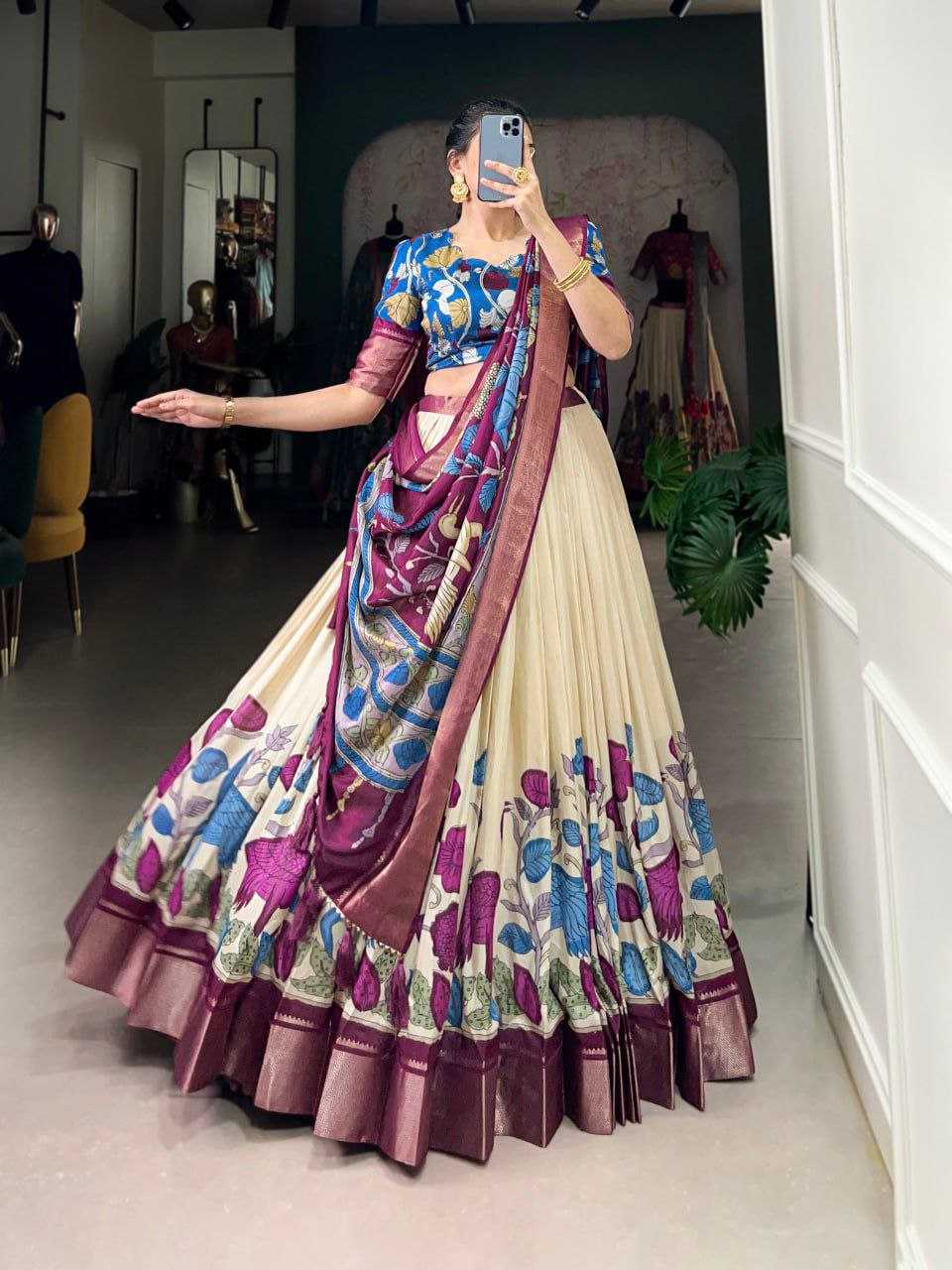Ynf Dola Silk KESH495 Portals Lehengas Wholesale Fancy Lehenga Rajwada Lehenga Chaniya Choli Lehenga With Cancan Manufacturer
