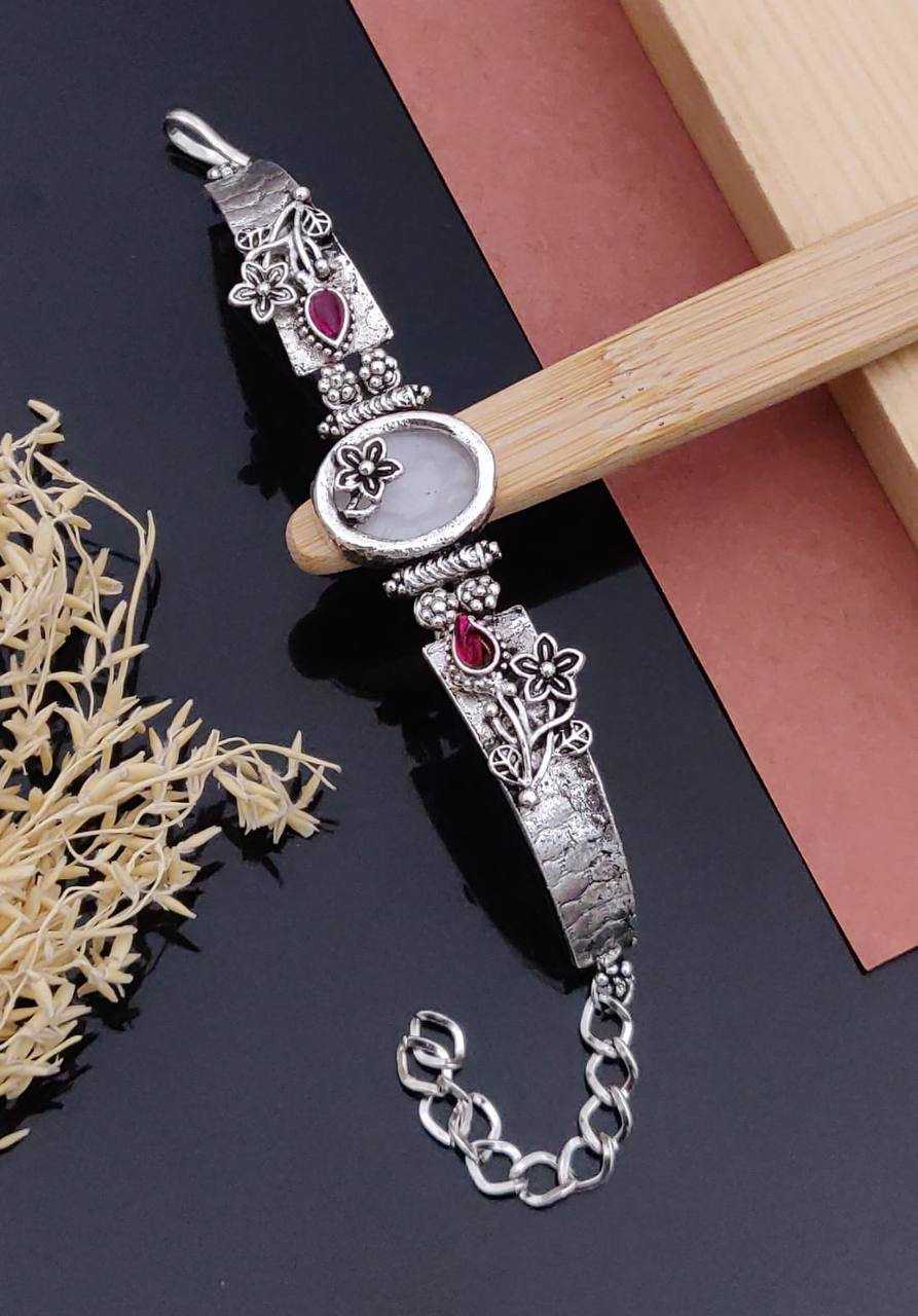 Ynf Fancy Womens Jewellery Wholesale Fashion Bracelets Silver Plated Jewelry Artificial Bracelets Manufacturer