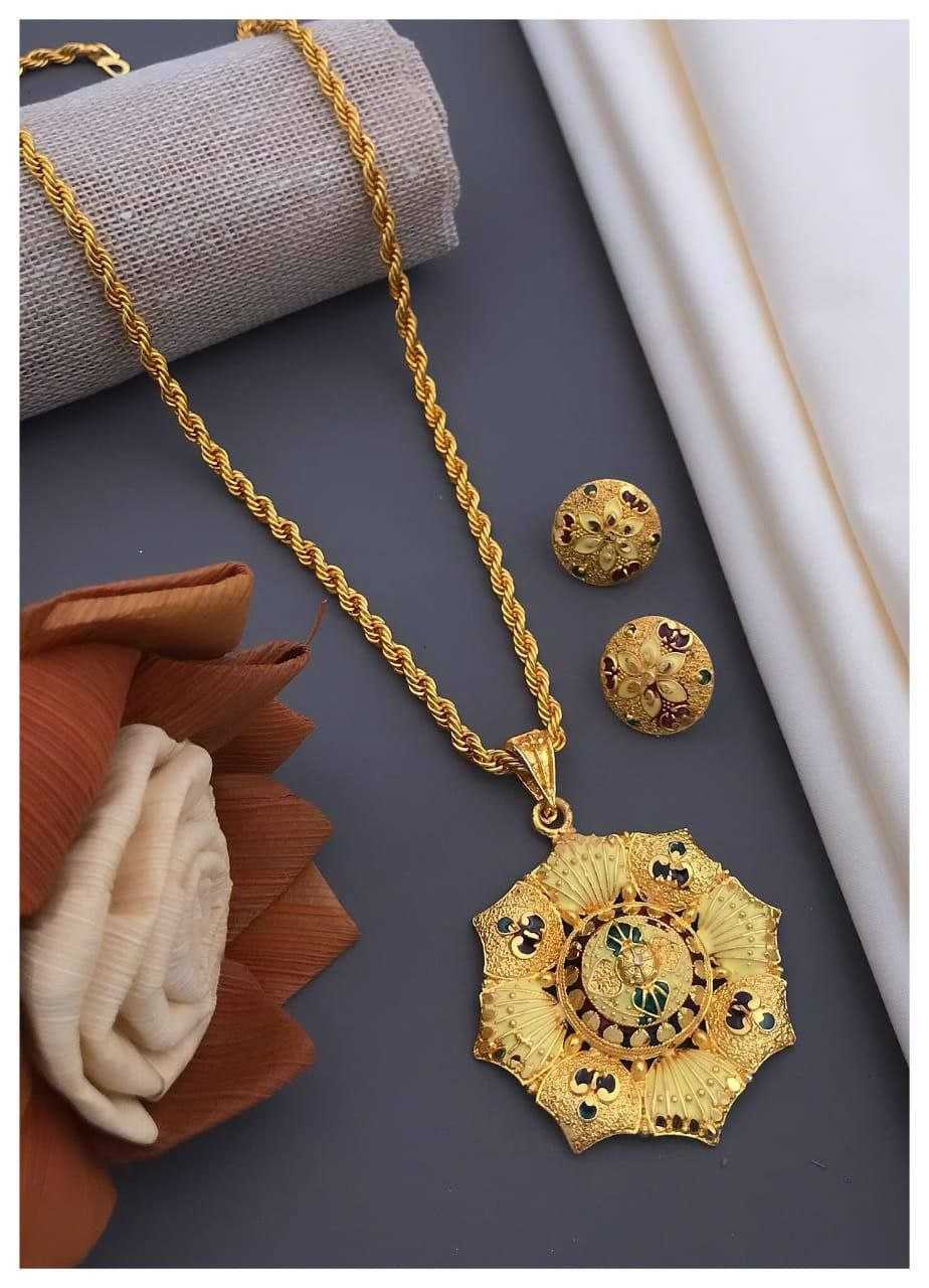 Ynf Fancy Womens Jewellery Wholesale Necklaces Set Golden Necklace Set Pendant Manufacturer