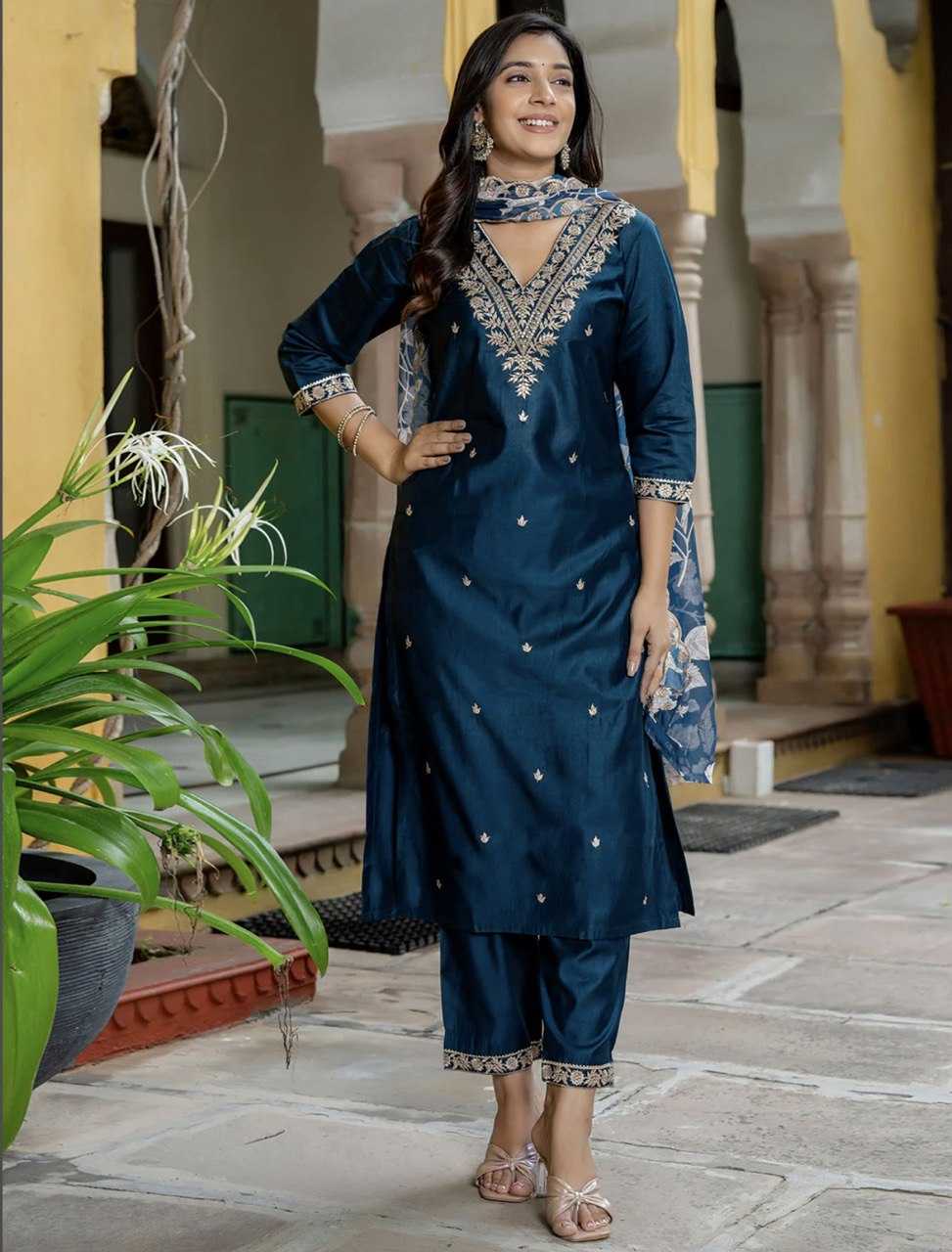Ynf Heavy Rayon KESH510 1118 Suits & Dresses Plus Size Collections Wholesale Embroidery Suits Designer Suits Manufacturer
