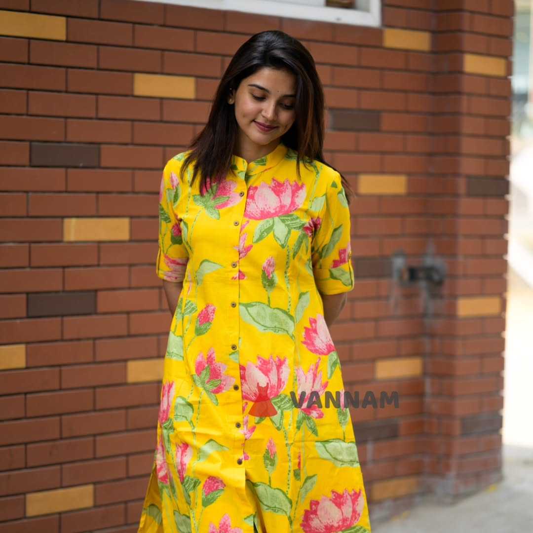 Ynf Heavy Rayon RIN222 M1 Kurti Wholesale Designer Kurtis Printed Kurtis Rayon Kurtis Manufacturer