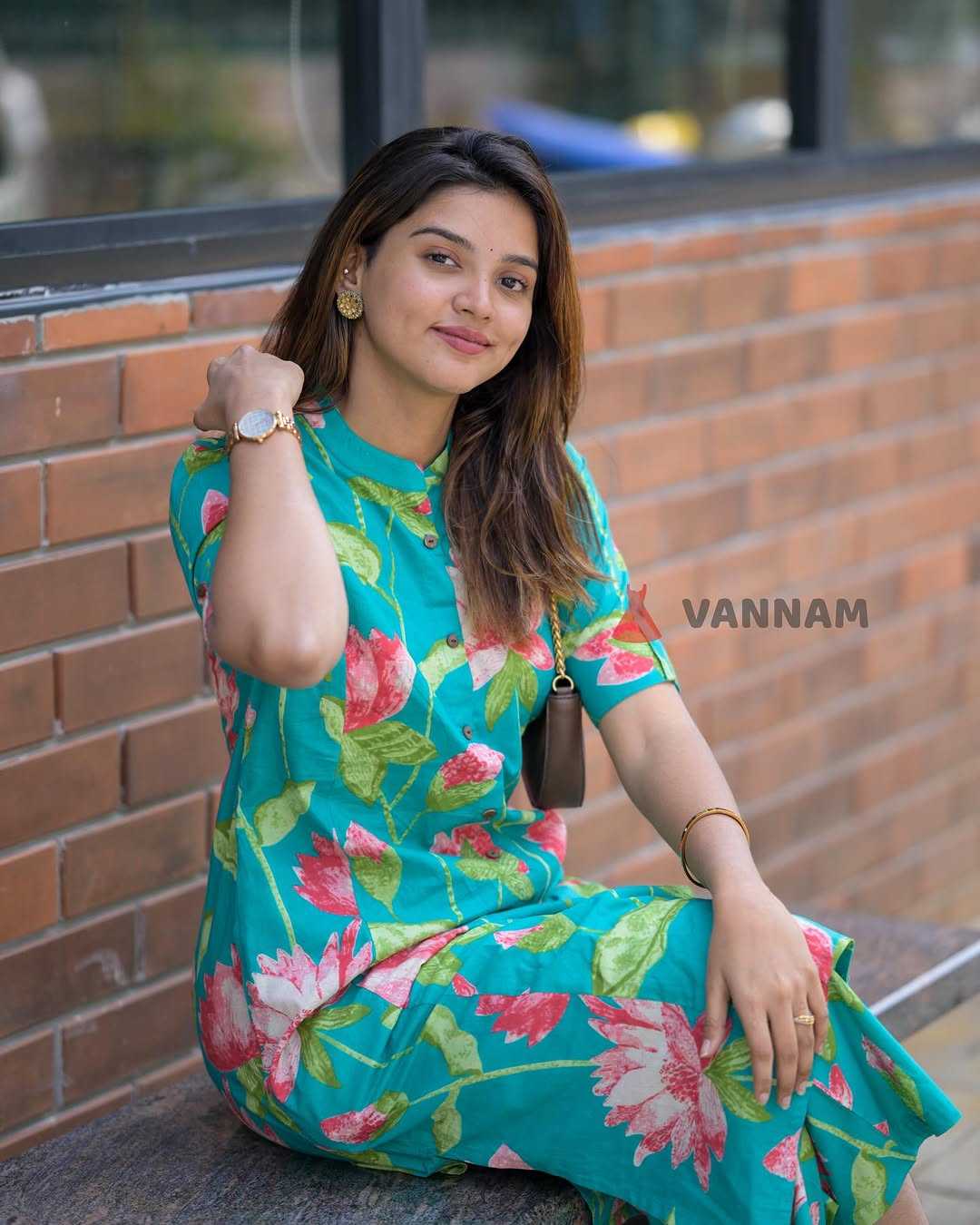 Ynf Heavy Rayon RIN222 M1 Kurti Wholesale Designer Kurtis Printed Kurtis Rayon Kurtis Manufacturer