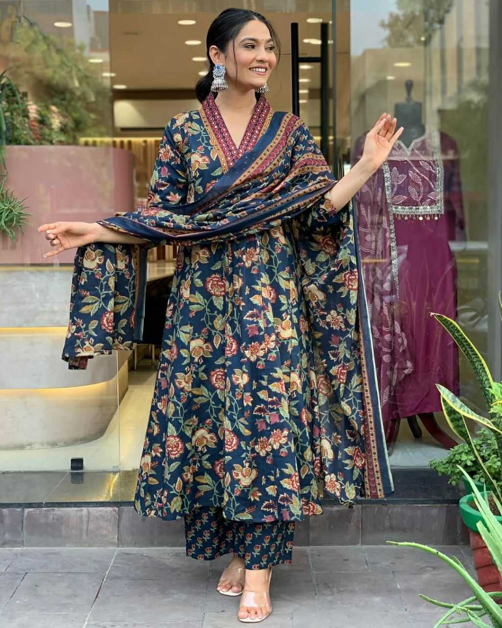 Ynf Heavy Rayon RIN222 SI-237 Kurti Wholesale Designer Kurtis Printed Kurtis Rayon Kurtis Manufacturer