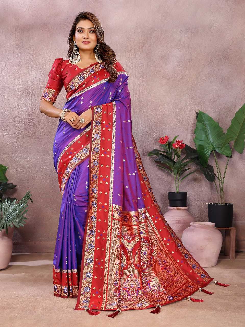 Ynf Kanjivaram Silk RIN144 sarangi Silk Sarees Wedding Collections Festive Collections Wholesale Handloom Sarees Zari Border Silk Sarees Manufacturer