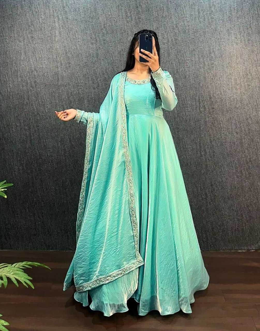 Ynf Silk KESH510 1111 Gowns Plus Size Collections Wholesale Party Wear Gowns Silk Gowns Manufacturer