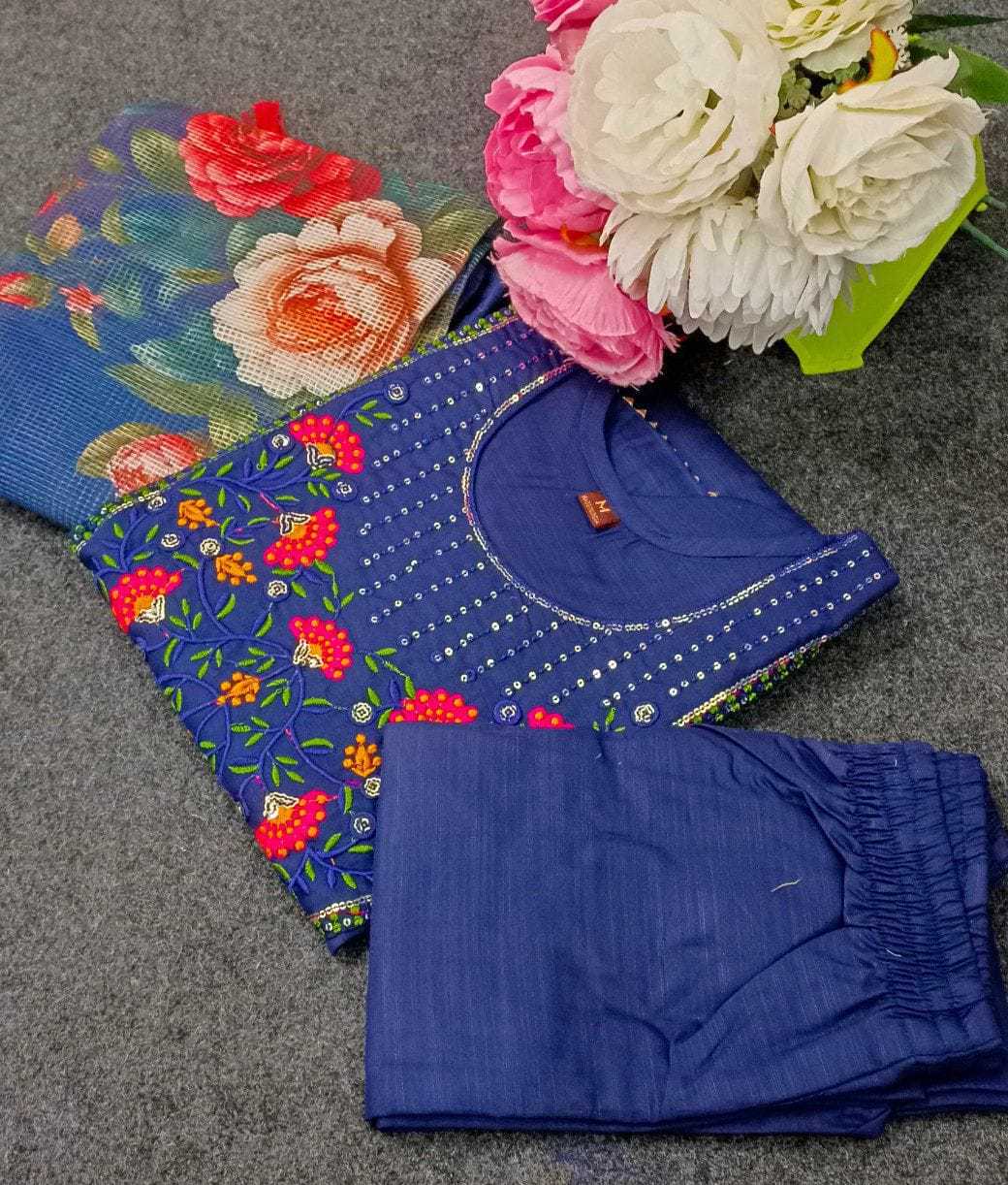 Ynf Soft Cotton RIN222 SI-143 Kurti Wholesale Printed Kurtis Cotton Kurtis Embroidered Kurtis Manufacturer