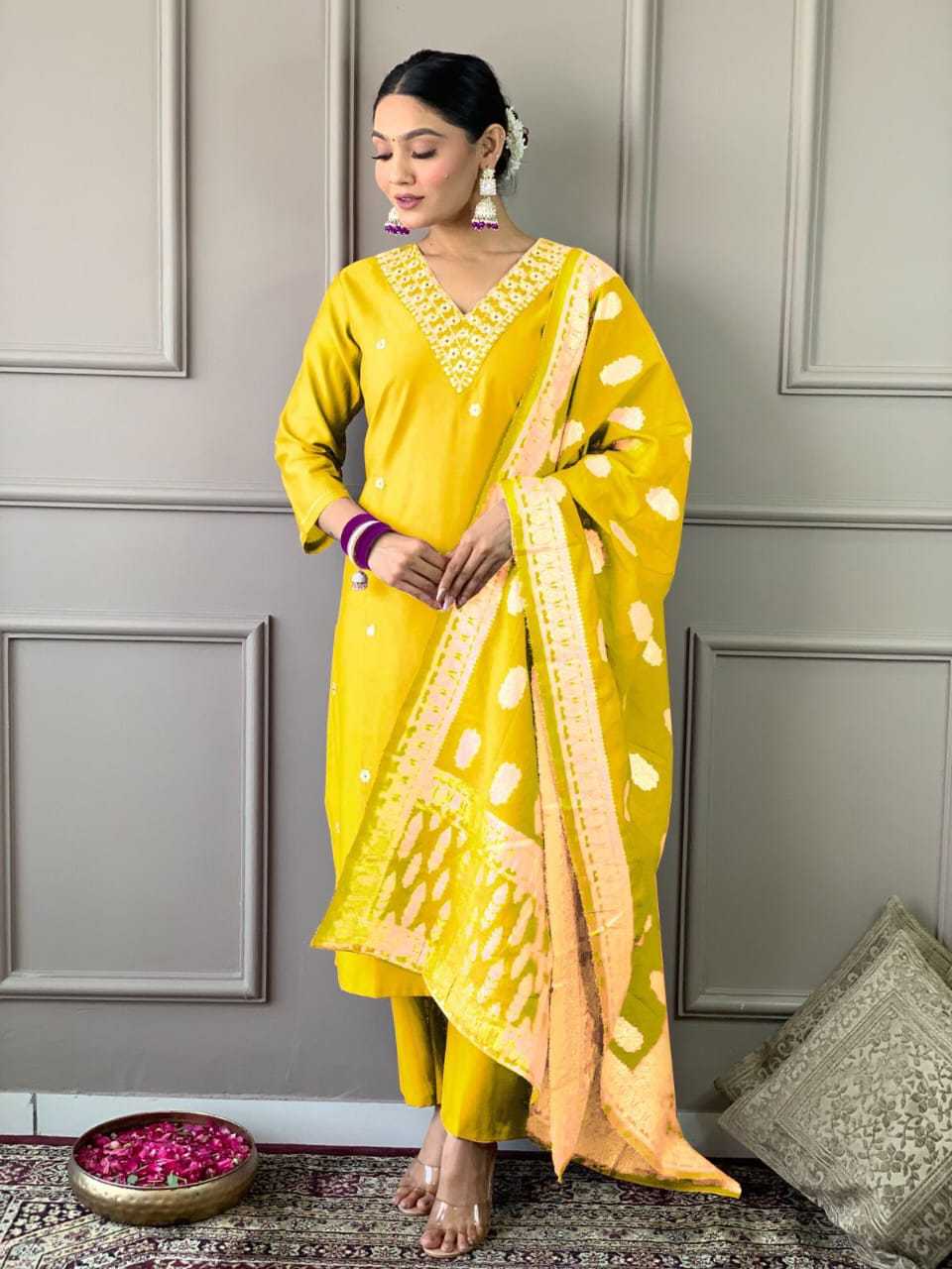 Ynf Soft Cotton Silk RIN222 A1 Kurti Wholesale Designer Kurtis Cotton Kurtis Embroidered Kurtis Manufacturer