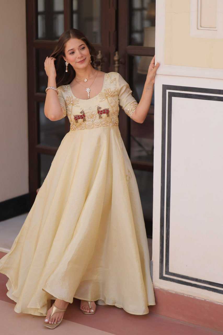Ynf Soft Gold Crush KESH489 1176 Gowns Wedding Collections Festive Collections Wholesale Embroidery Gowns Party Wear Gowns Designer Gowns Manufacturer