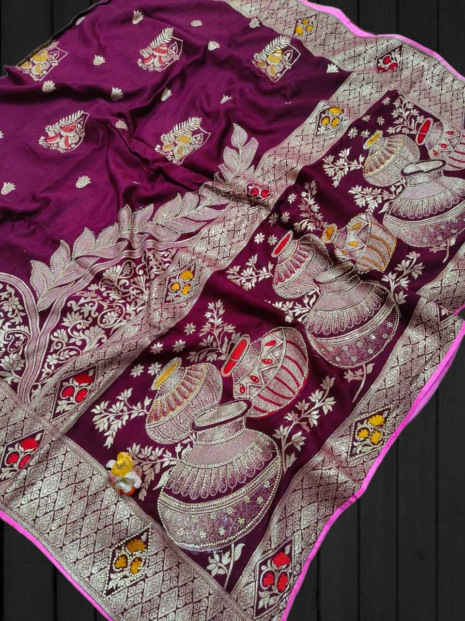 Ynf Soft Silk RIN222 Matka Silk Sarees Wedding Collections Festive Collections Wholesale Soft Silk Sarees Designer Silk Sarees Zari Border Silk Sarees Manufacturer