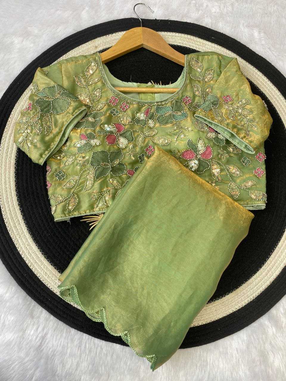 Ynf Space Silk RIN216 urvashi Sarees Wholesale Party Wear Sarees Fancy Sarees Plain Sarees Cutwork Saree Manufacturer