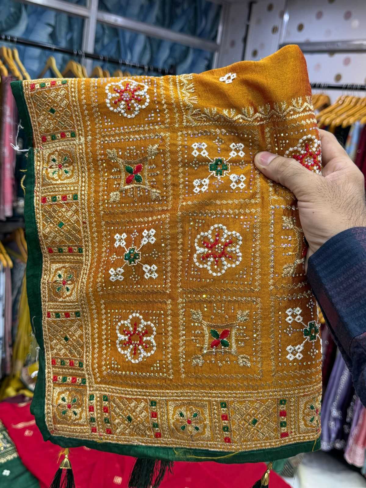Ynf Vichitra Silk KESH114 3704 Silk Sarees Wedding Collections Festive Collections Wholesale Designer Silk Sarees Silk Sarees For Weddings Silk Sarees With Stone Work Manufacturer