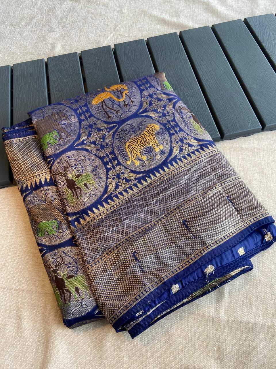 Ynf Banarasi Soft Silk KESH484 Conpect Silk Sarees Wholesale Banarasi Silk Sarees Soft Silk Sarees Zari Border Silk Sarees Manufacturer