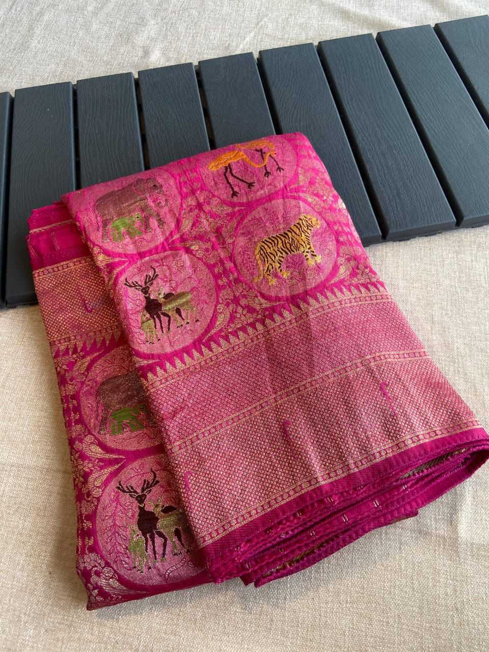 Ynf Banarasi Soft Silk KESH484 Conpect Silk Sarees Wholesale Banarasi Silk Sarees Soft Silk Sarees Zari Border Silk Sarees Manufacturer