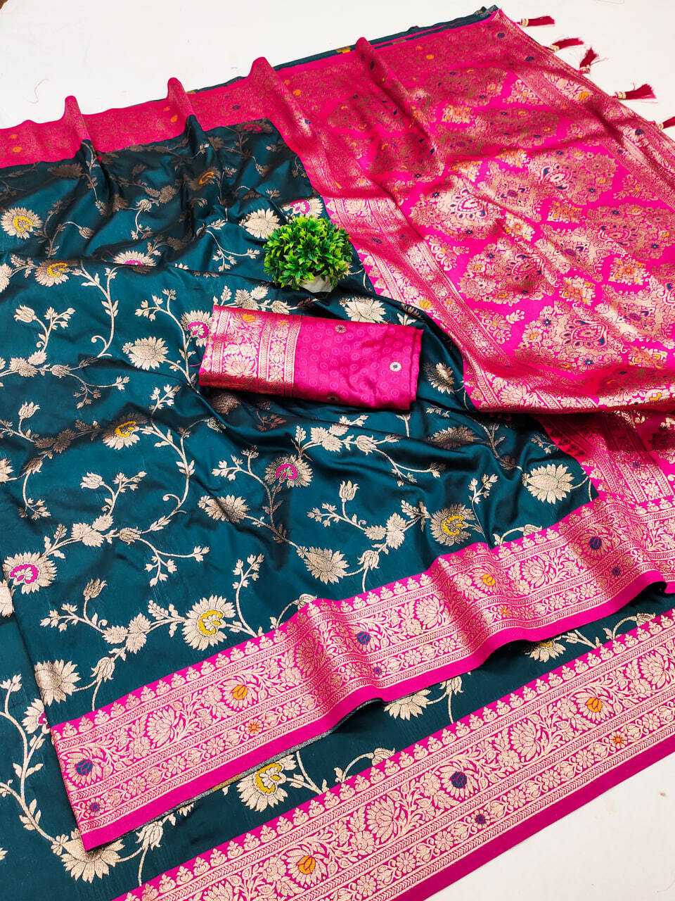 Ynf Banarasi Soft Silk RIN150 Banarasi-3 Sarees Silk Sarees Festive Collections Wholesale Banarasi Silk Sarees Traditional Silk Sarees Silk Sarees With Blouse Manufacturer