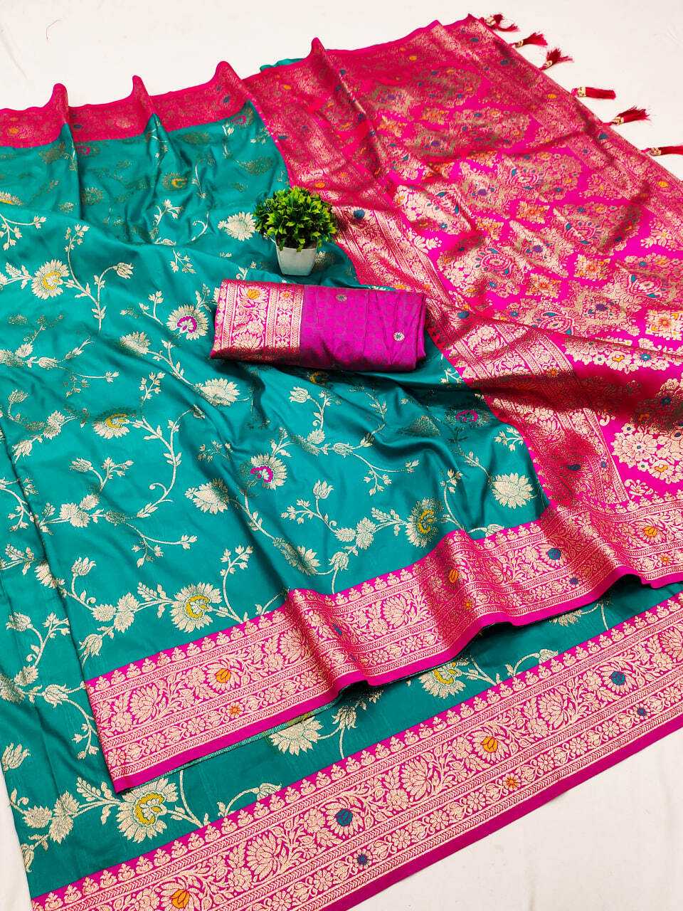 Ynf Banarasi Soft Silk RIN150 Banarasi-3 Sarees Silk Sarees Festive Collections Wholesale Banarasi Silk Sarees Traditional Silk Sarees Silk Sarees With Blouse Manufacturer