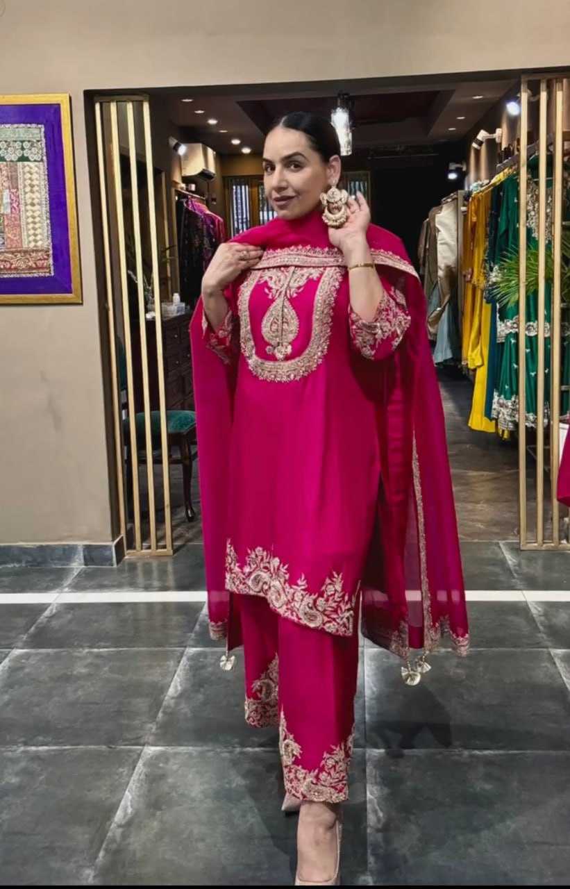 Ynf Chinon RIN232 75 Suits & Dresses Wedding Collections Festive Collections Wholesale Designer Suits Embroidered Suits Wedding Outfits Manufacturer