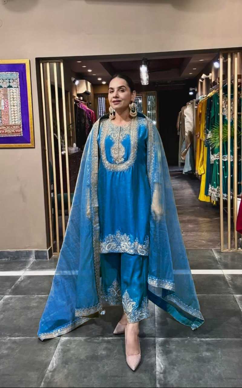 Ynf Chinon RIN232 75 Suits & Dresses Wedding Collections Festive Collections Wholesale Designer Suits Embroidered Suits Wedding Outfits Manufacturer