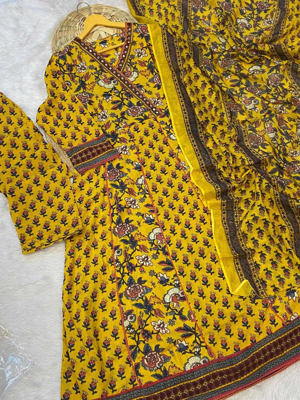 Ynf Cotton KESH536 LATEST Kurti Wholesale Festive Kurtis Anarkali Kurtis Fancy Kurti Manufacturer