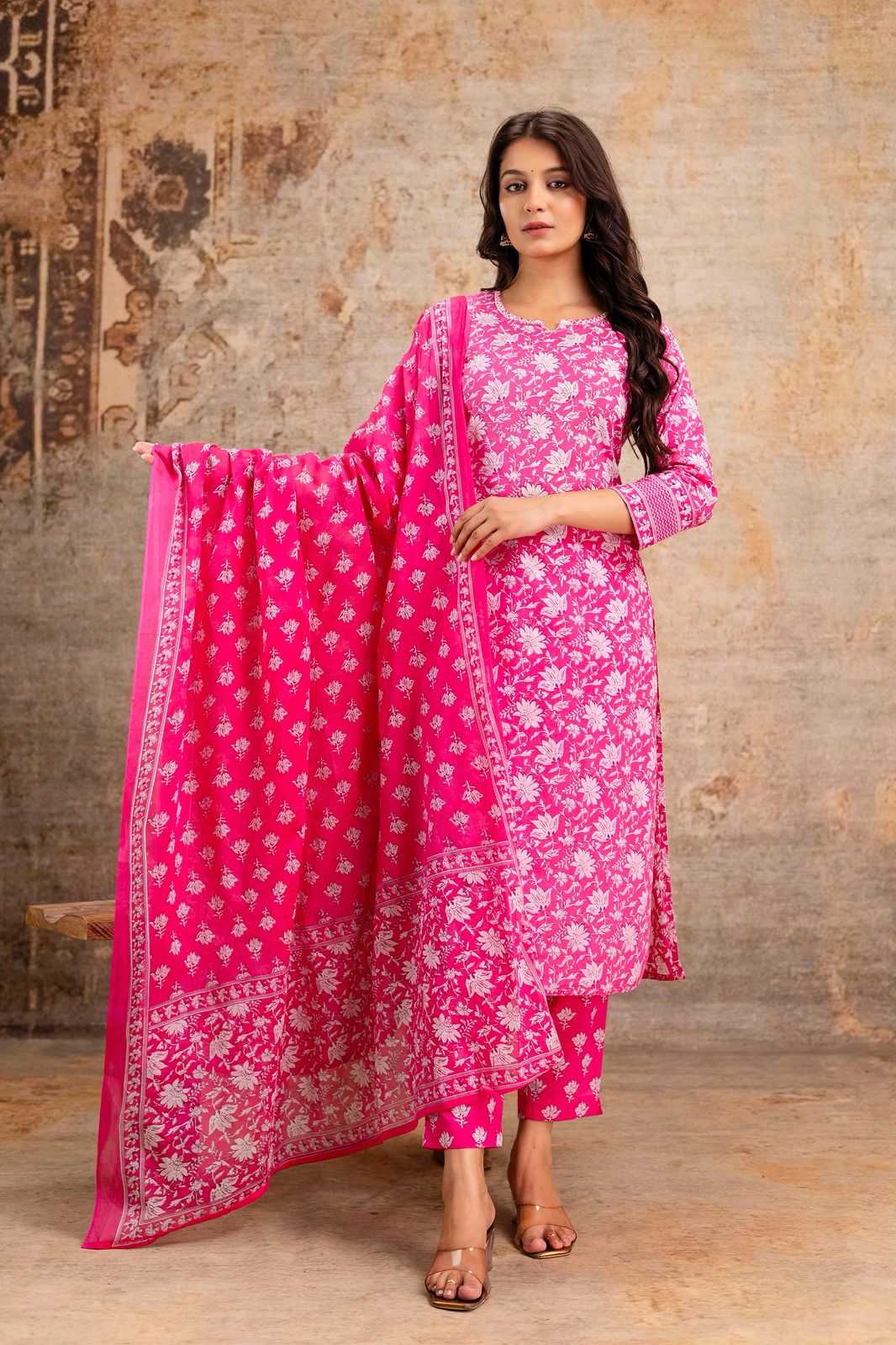Ynf Cotton RIN190 CRISH Setwise Collections Wholesale Kurtis Catalogs Manufacturer