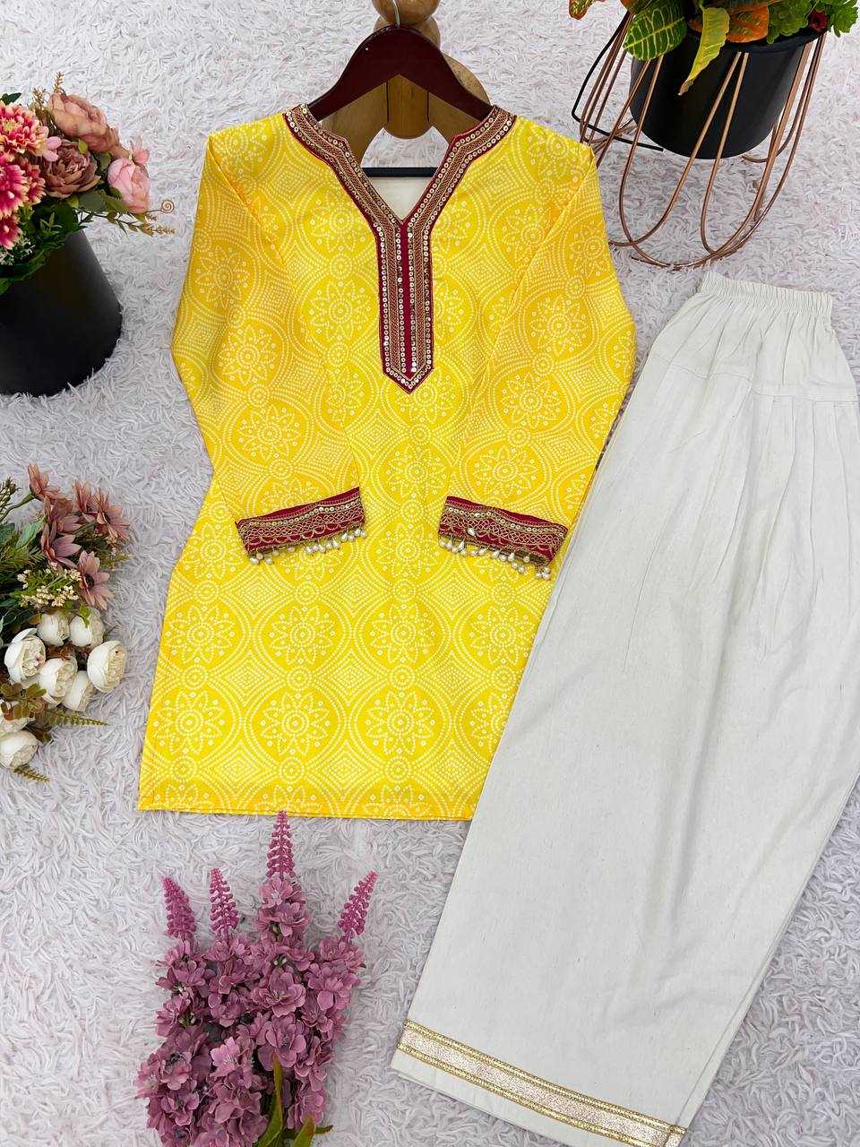 Ynf Crepe KESH499 022 Western Wears Wholesale Tops Manufacturer