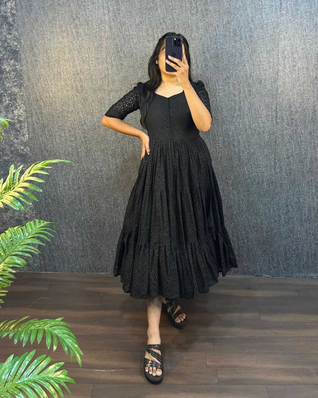 Ynf Hakoba RIN102 109 Gowns Wedding Collections Festive Collections Wholesale Fancy Gowns Party Gowns Party Wear Gowns Manufacturer