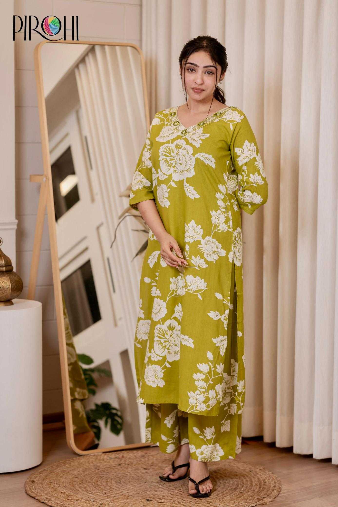 Ynf Heavy Rayon RIN190 KANCHI Setwise Collections Wholesale Kurtis Catalogs Manufacturer