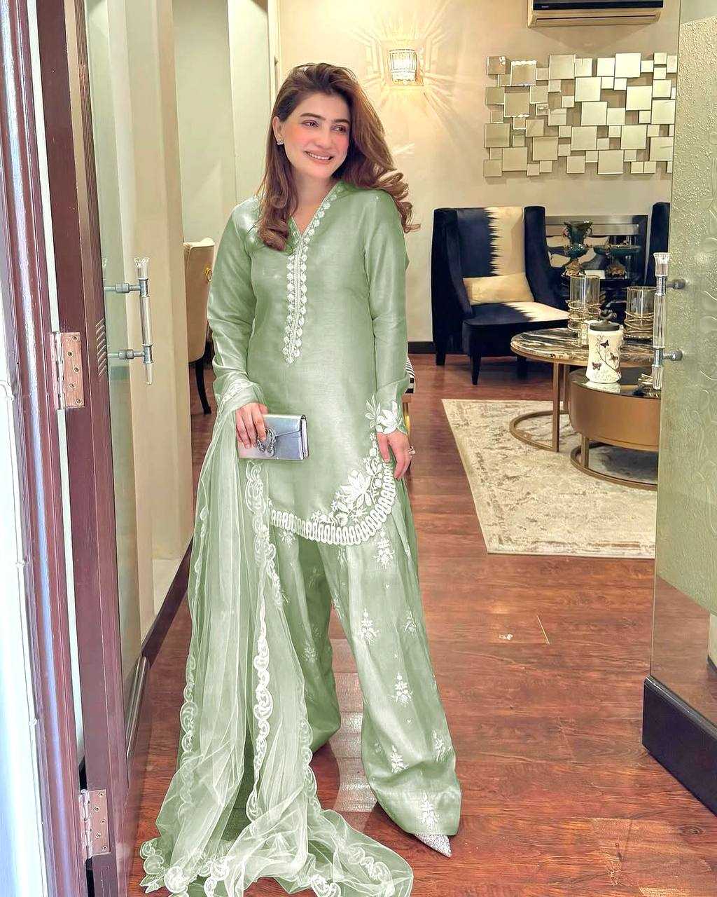 Ynf Heavy Roman Silk KESH159 1703 Suits & Dresses Wholesale Embroidery Suits Ladies Salwar Suits Manufacturer