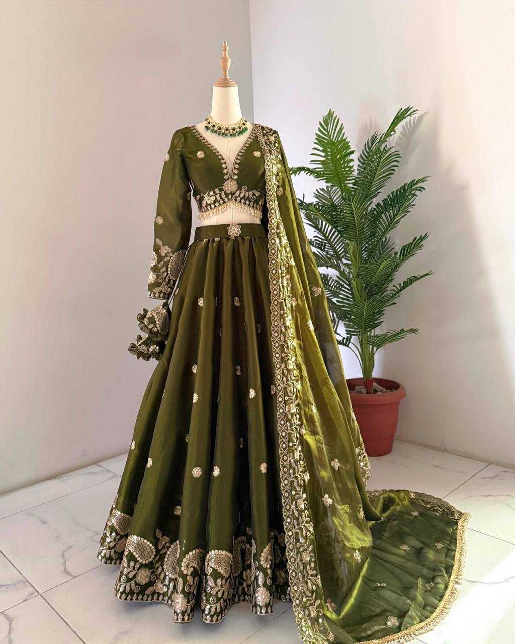 Ynf Jimmy Choo RIN162 371 Lehengas Wholesale Designer Lehenga Fancy Lehenga Designer Lehenga Choli Manufacturer