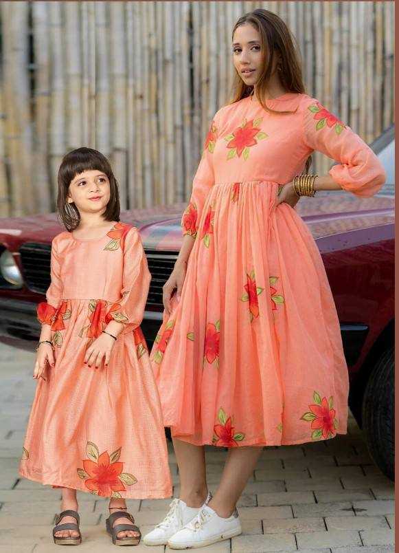 Ynf Kota Checks RIN131 1301 Mother & Daughter Combo Wholesale Mother Daughter Matching Gowns Manufacturer