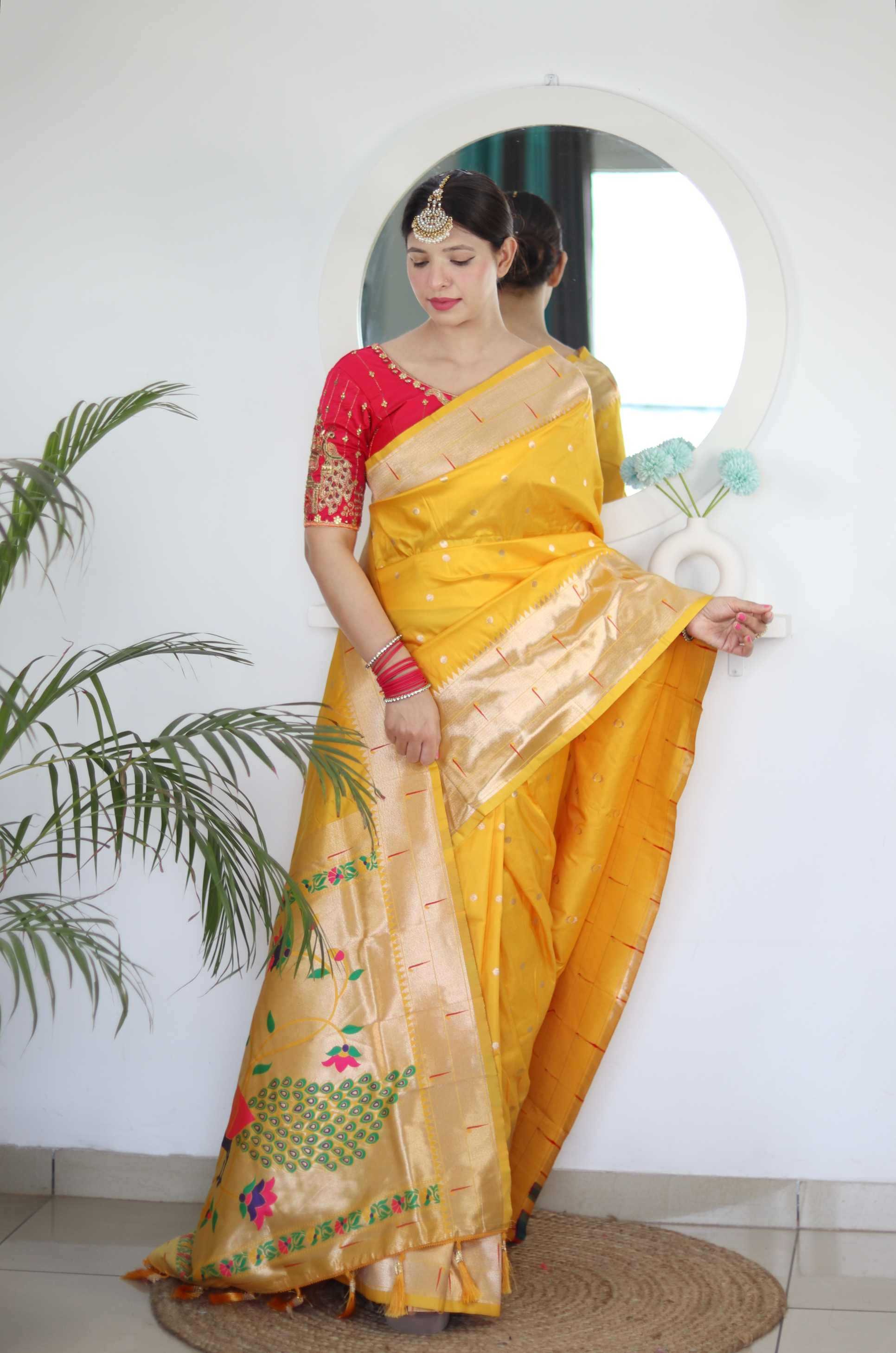 Ynf Paithani Silk RIN150 Kalakruti Paithani Silk Sarees Wedding Collections Wholesale Zari Border Silk Sarees Sangeet Outfits Manufacturer