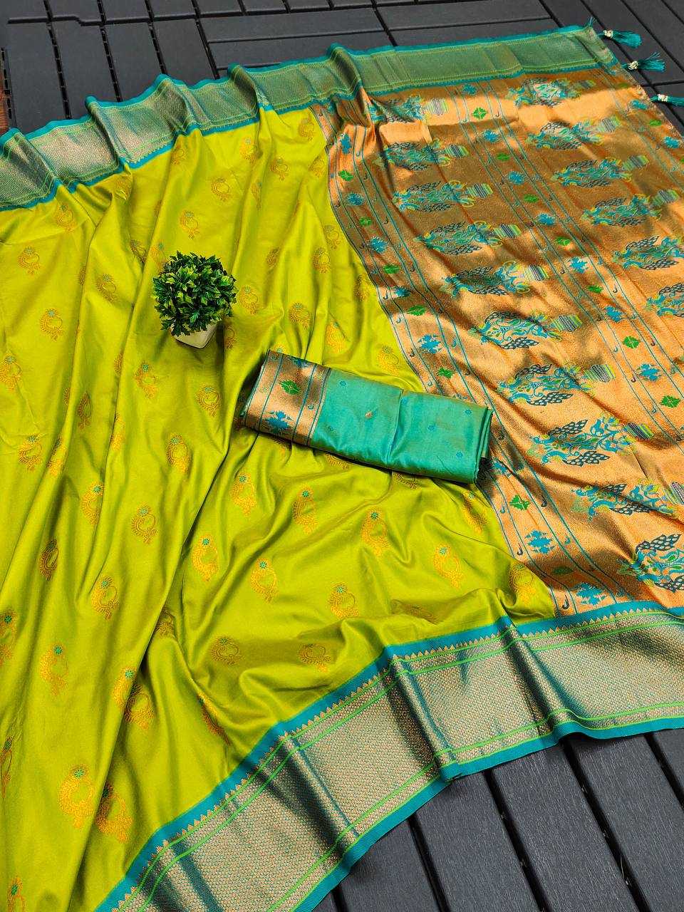 Ynf Paithani Silk RIN150 Nath Paithani -2 Silk Sarees Wholesale Designer Silk Sarees Zari Border Silk Sarees Manufacturer