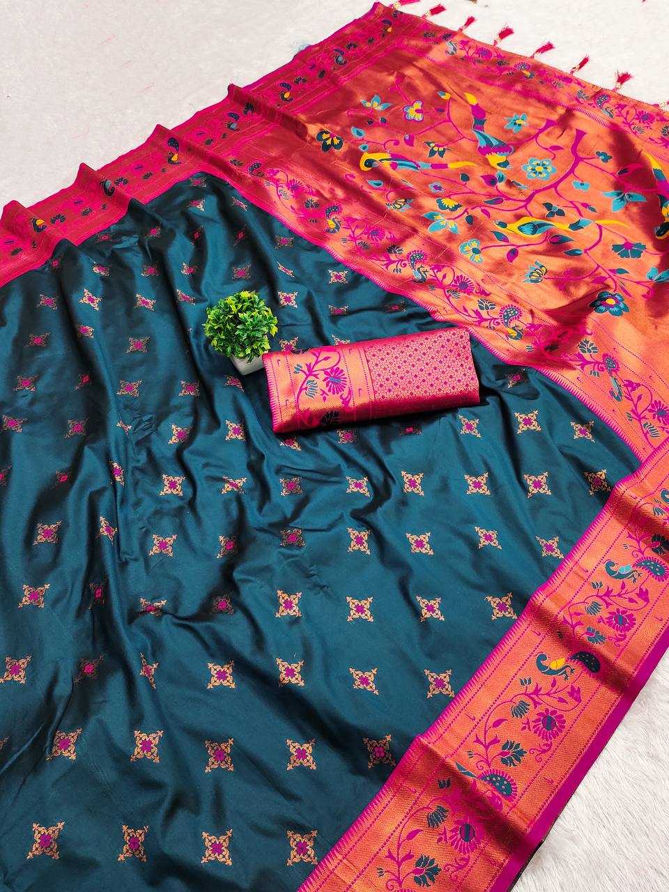 Ynf Paithani Silk RIN150 Star Paithani Silk Sarees Wholesale Designer Silk Sarees Zari Border Silk Sarees Manufacturer