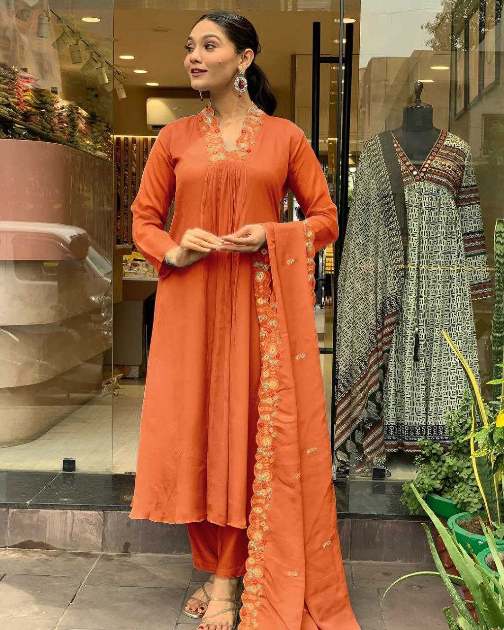 Ynf Pure Viscos KESH529 HEER Suits & Dresses Wedding Collections Festive Collections Wholesale Ladies Suits Embroidery Suits Ladies Silk Suit Manufacturer