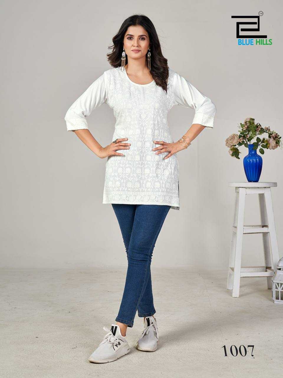 Ynf Reyon Cotton RIN125 Chikankari Kurti Wholesale Short Kurtis Rayon Kurtis Embroidered Kurtis Manufacturer