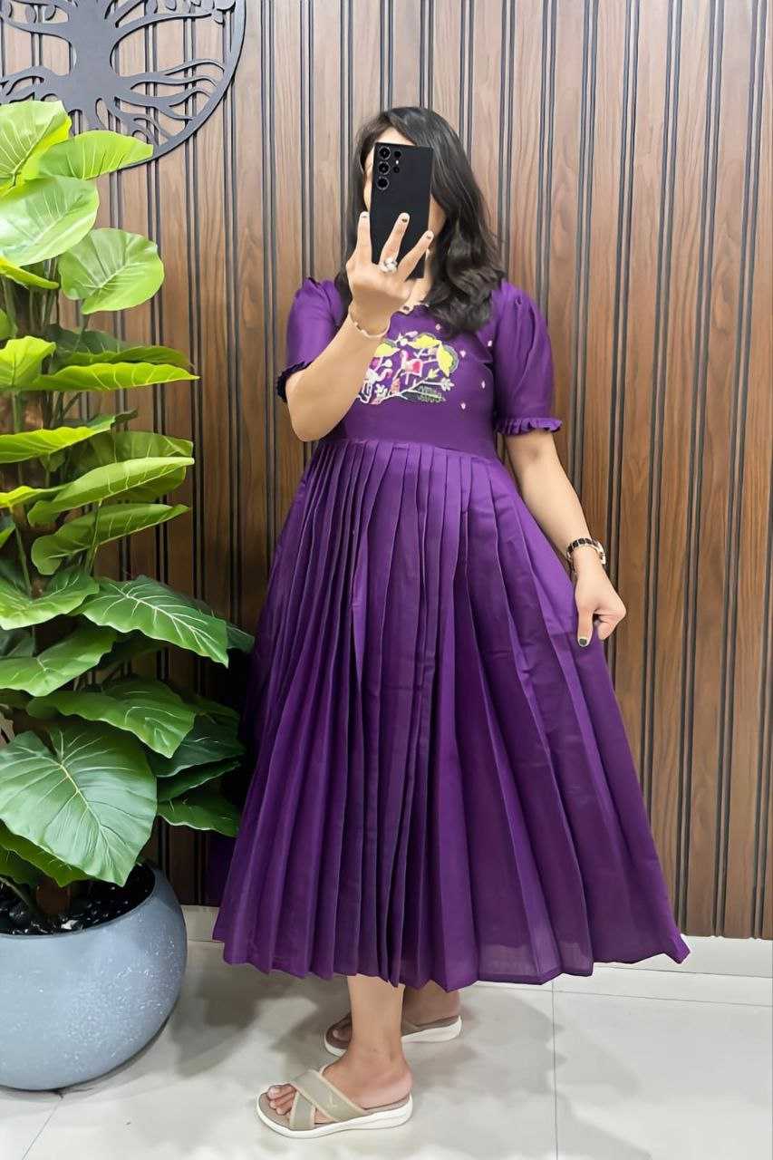 Ynf Silk Cotton RIN161 LAUNCING Gowns Wholesale Printed Gowns Embroidery Gowns Party Gowns Long Gowns Manufacturer
