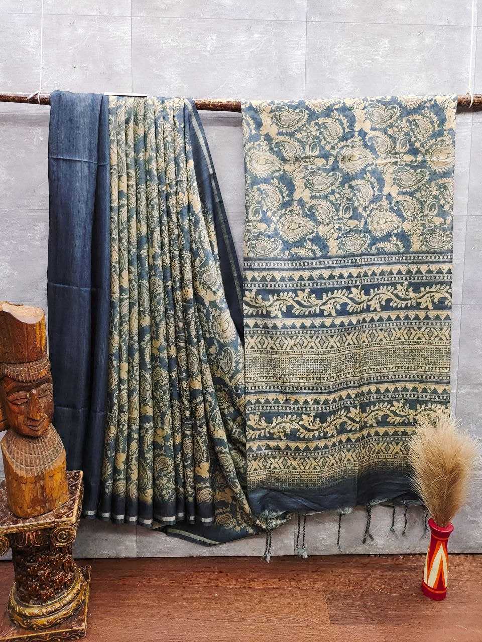 Ynf Tussar Silk KESH505 MONIKA KERI Sarees Wedding Collections Festive Collections Wholesale Block Print Sarees Zari Border Sarees Silk Sarees Manufacturer