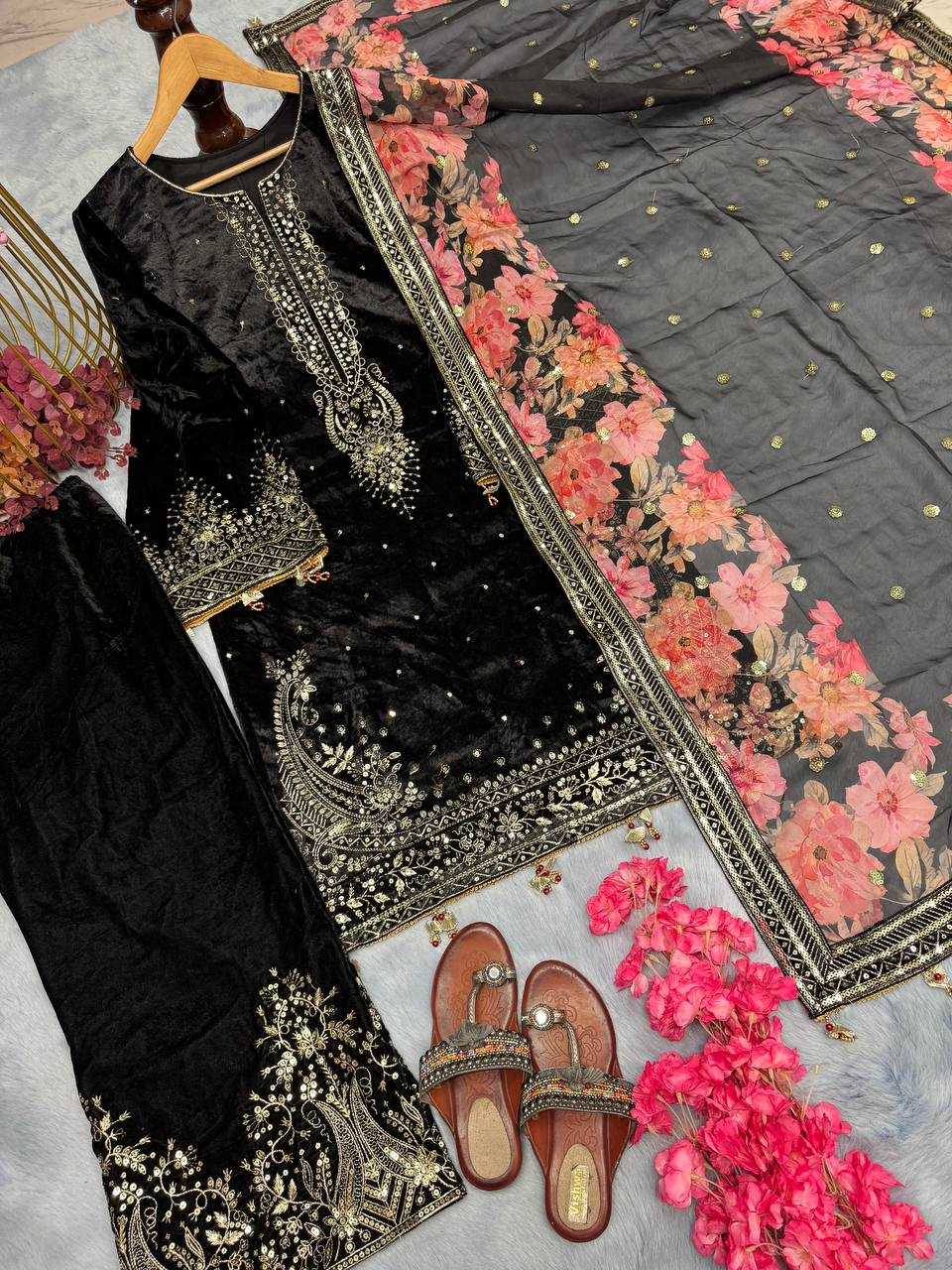 Ynf Velvet KESH141 1037 Suits & Dresses Wholesale Velvet Suits Embroidery Suits Palazzo Suit Manufacturer