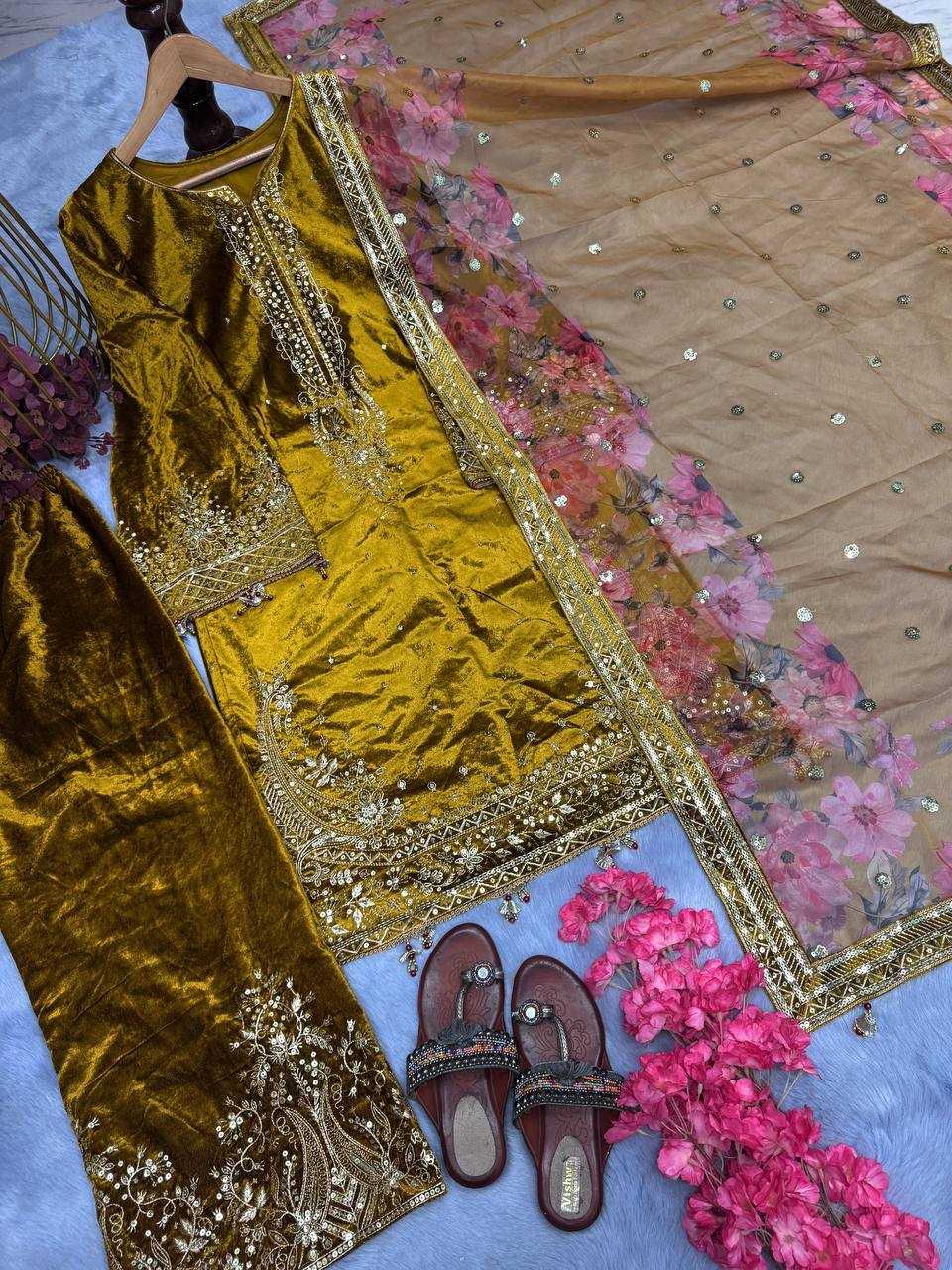 Ynf Velvet KESH141 1037 Suits & Dresses Wholesale Velvet Suits Embroidery Suits Palazzo Suit Manufacturer