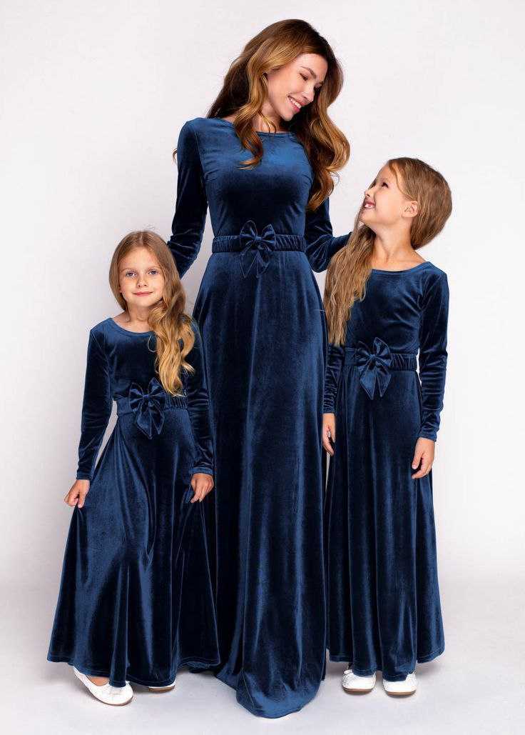 Ynf Velvet RIN157 011 Mother & Daughter Combo Wholesale Mother Daughter Matching Gowns Manufacturer