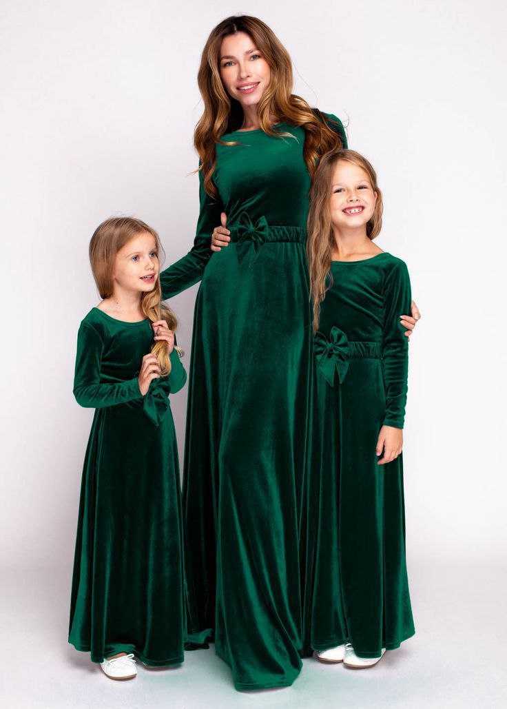 Ynf Velvet RIN157 011 Mother & Daughter Combo Wholesale Mother Daughter Matching Gowns Manufacturer