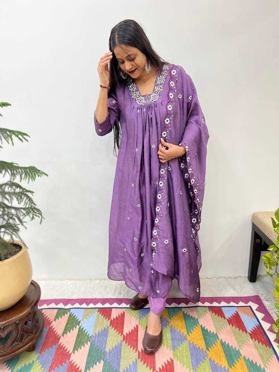 Ynf Vichitra Silk KESH513 441 Gowns Wholesale Fancy Gowns Party Wear Gowns Designer Gowns Manufacturer