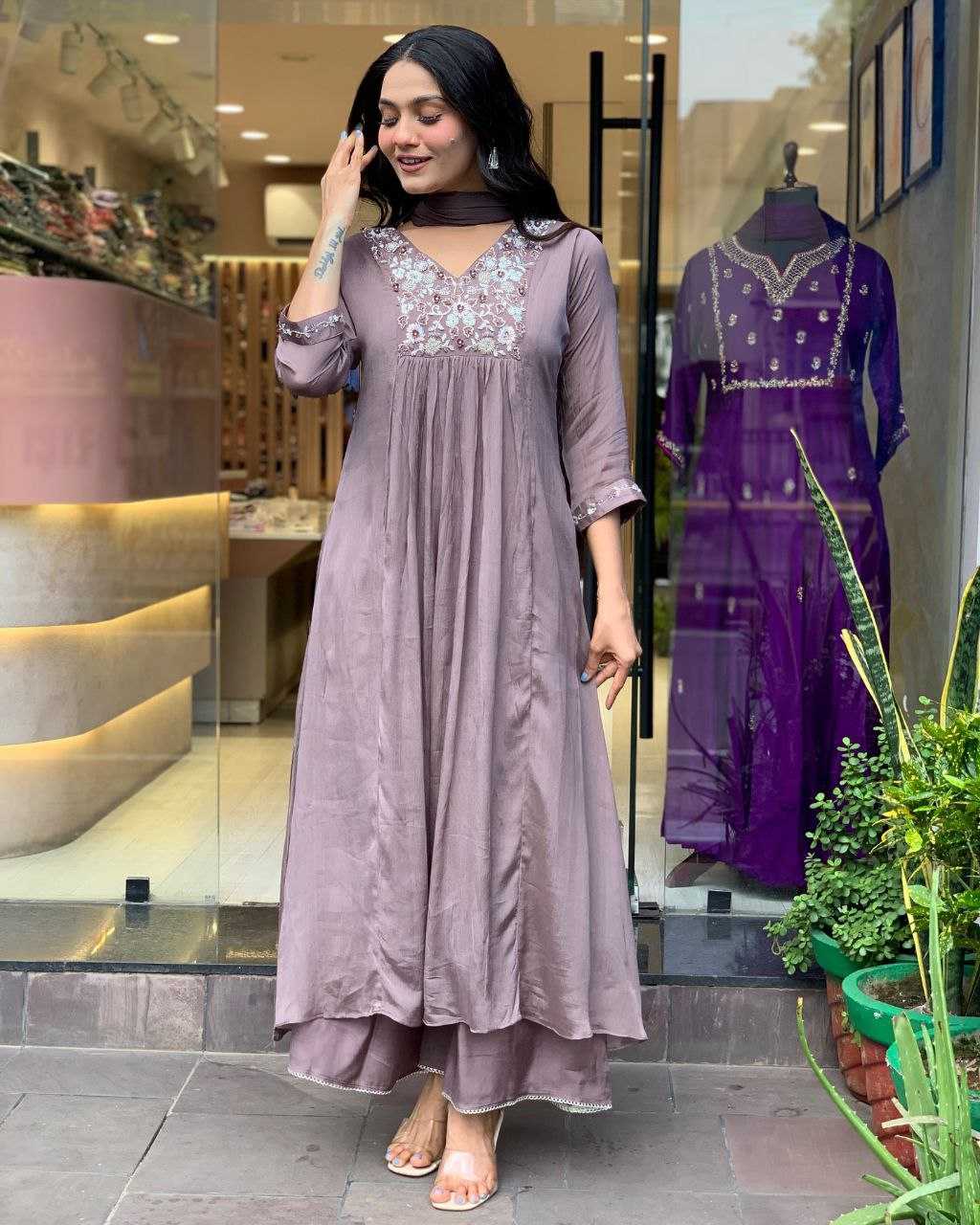 Ynf Viscose KESH529 AYUSHI Suits & Dresses Wholesale Ladies Suits Embroidery Suits Anarkali Suits Manufacturer