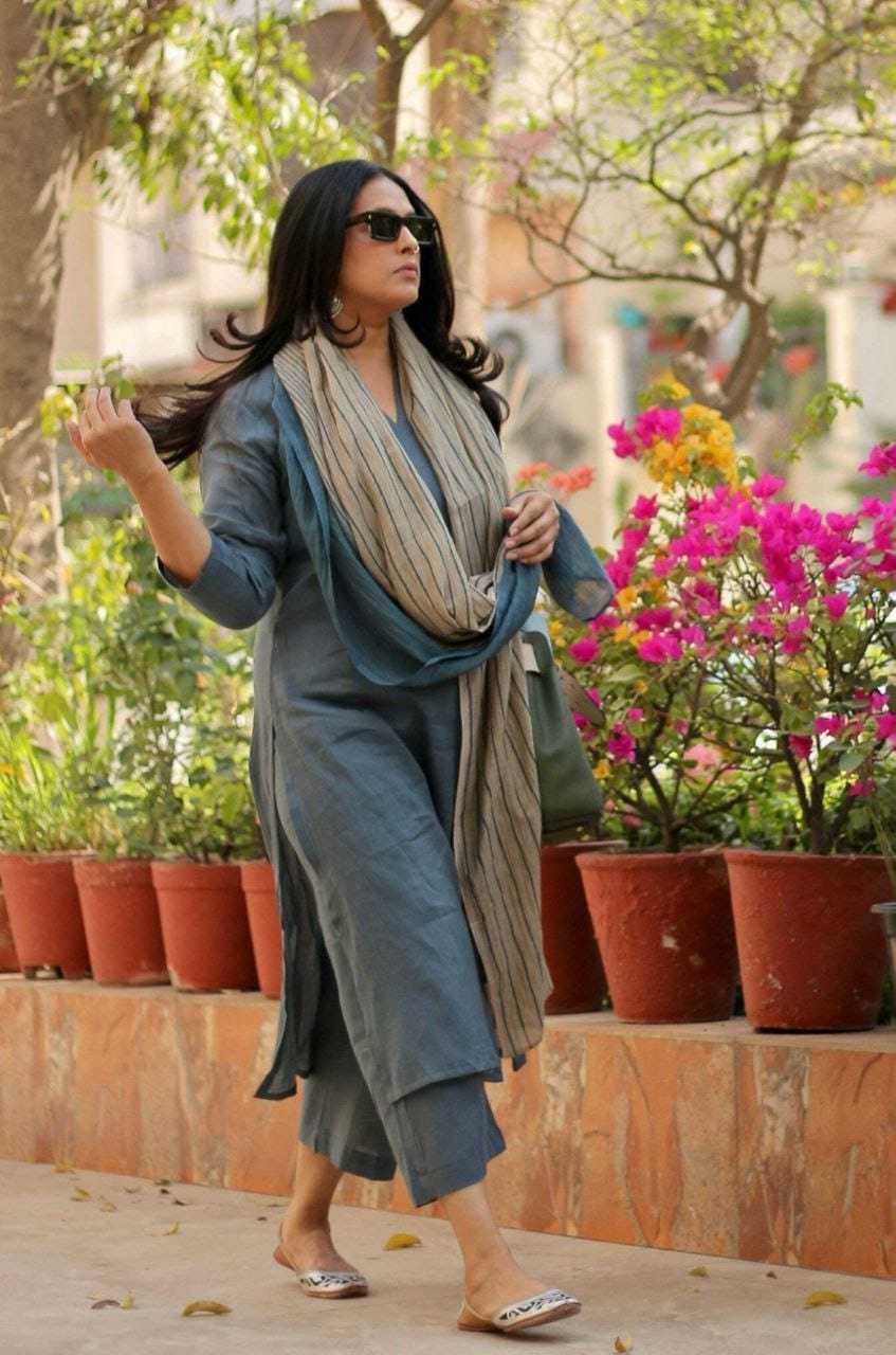 Ynf Viscose RIN222 BS-92 Suits & Dresses Wholesale Party wear suits Designer Suits Casual Dresses Manufacturer