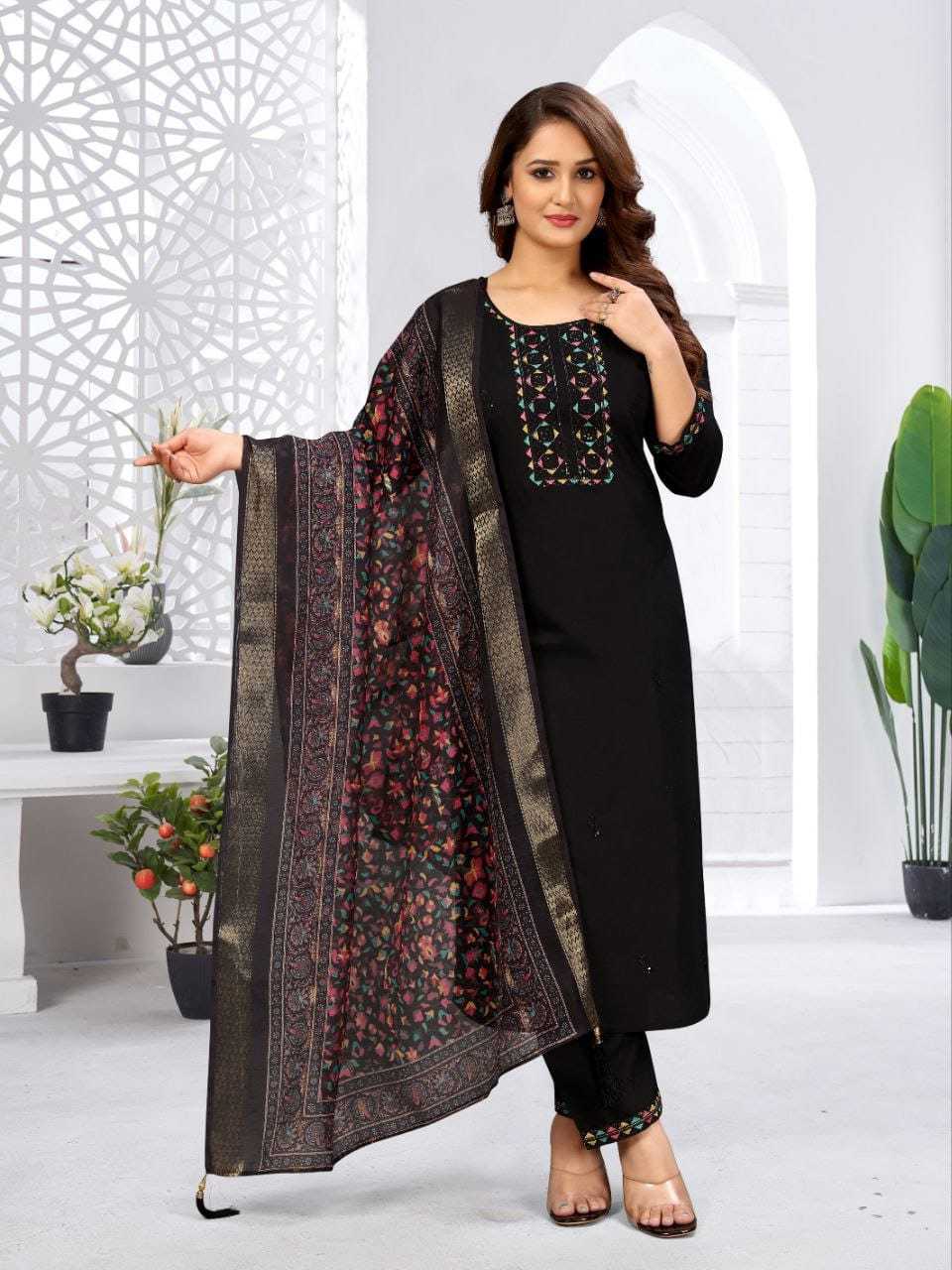 Ynf Viscose RIN222 SI-224 Kurti Wholesale Party Wear Kurtis Designer Kurtis Embroidered Kurtis Manufacturer