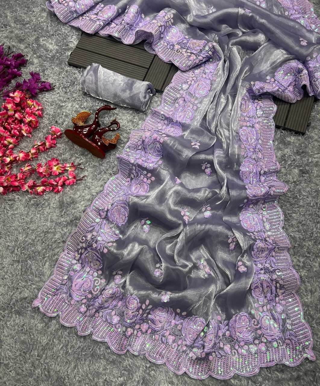 YNF BURBERRY SILK NYC 5346 SAREES WHOLESALE PARTY WEAR FANCY RAKHI COLLECTION SAREES MANUFACTURER