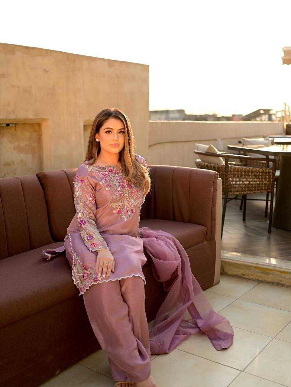 Ynf Crepe Silk KESH499 860 Suits & Dresses Wedding Collections Festive Collections Wholesale Embroidery Suits Ladies Silk Suit Wedding Outfits Manufacturer